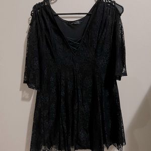 Buckle Black Lace Top